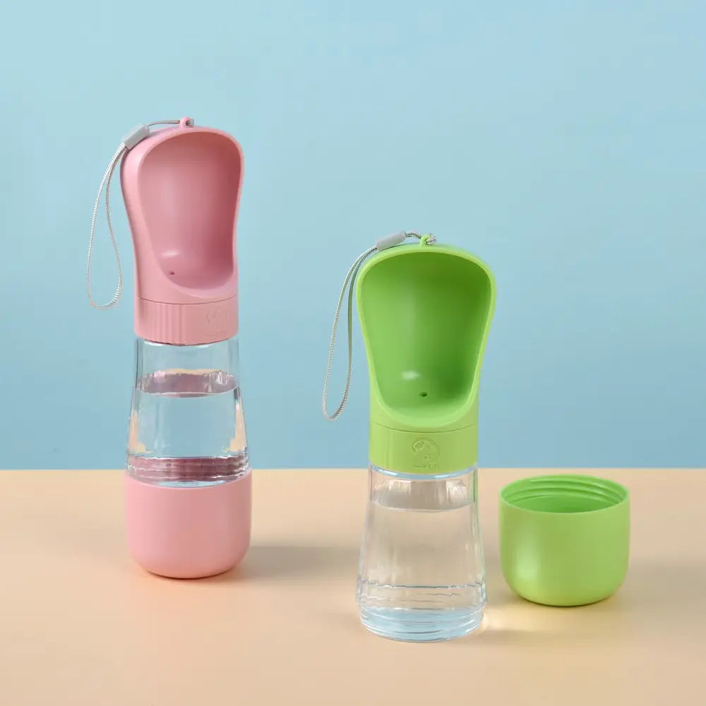 Ultimate Pet Travel Water Cup: 320ML Water Tank & 170ML Food Container – Leak-Proof, Rotatable Design for On-the-Go Hydration and Feeding!